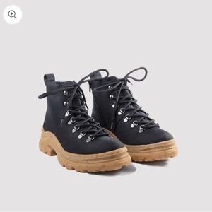 Thesus The Weekend Boot in Black Sz 38